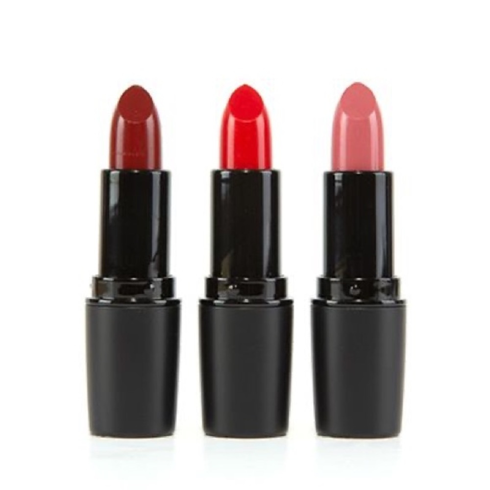 NWT Folly Fire - Matte Manipulation Trio